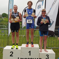 womens-podium