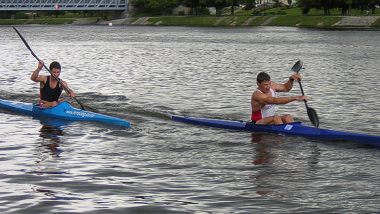 L. Matys and M. Podborsky at Quadrathlon Týn nad Vltavou (CZE) 2004 (c) canoemar.cz