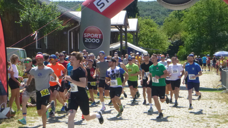 Start beim Kanu-Triathlon Kelheim (GER) 2022 (c) B. Kietzmann