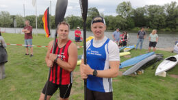 Die Staffelpaddler warten auf Ihren Einsatz © Bernd Scheller